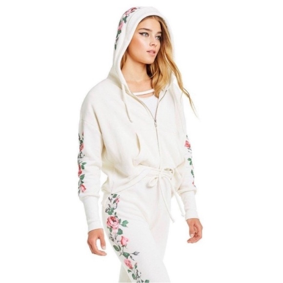 Wildfox white rosy stems Theo hoodie and sweatpants lounge set - Picture 4 of 16